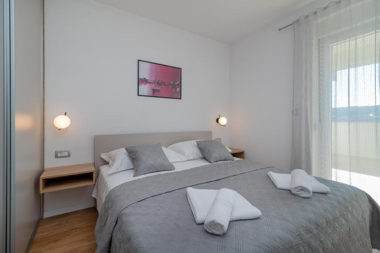 Olea Apartments Trogir Exterior photo